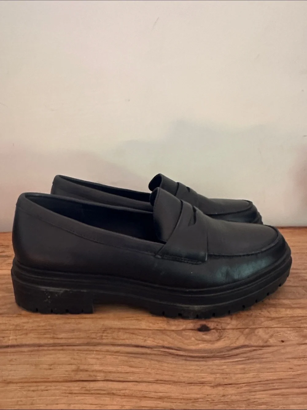 Quince Black Leather Lug-Sole Penny Loafers